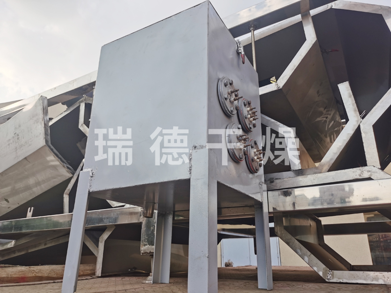 硫磺鋼帶結(jié)片機(jī)工程 （用戶：四川XXX化工）