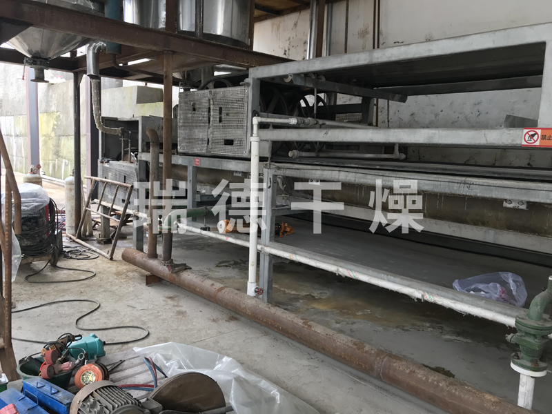 聚酯樹脂冷卻結(jié)片機(jī)